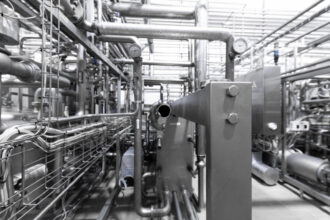 Décanteur industriel : solutions avancées pour l’industrie chimique